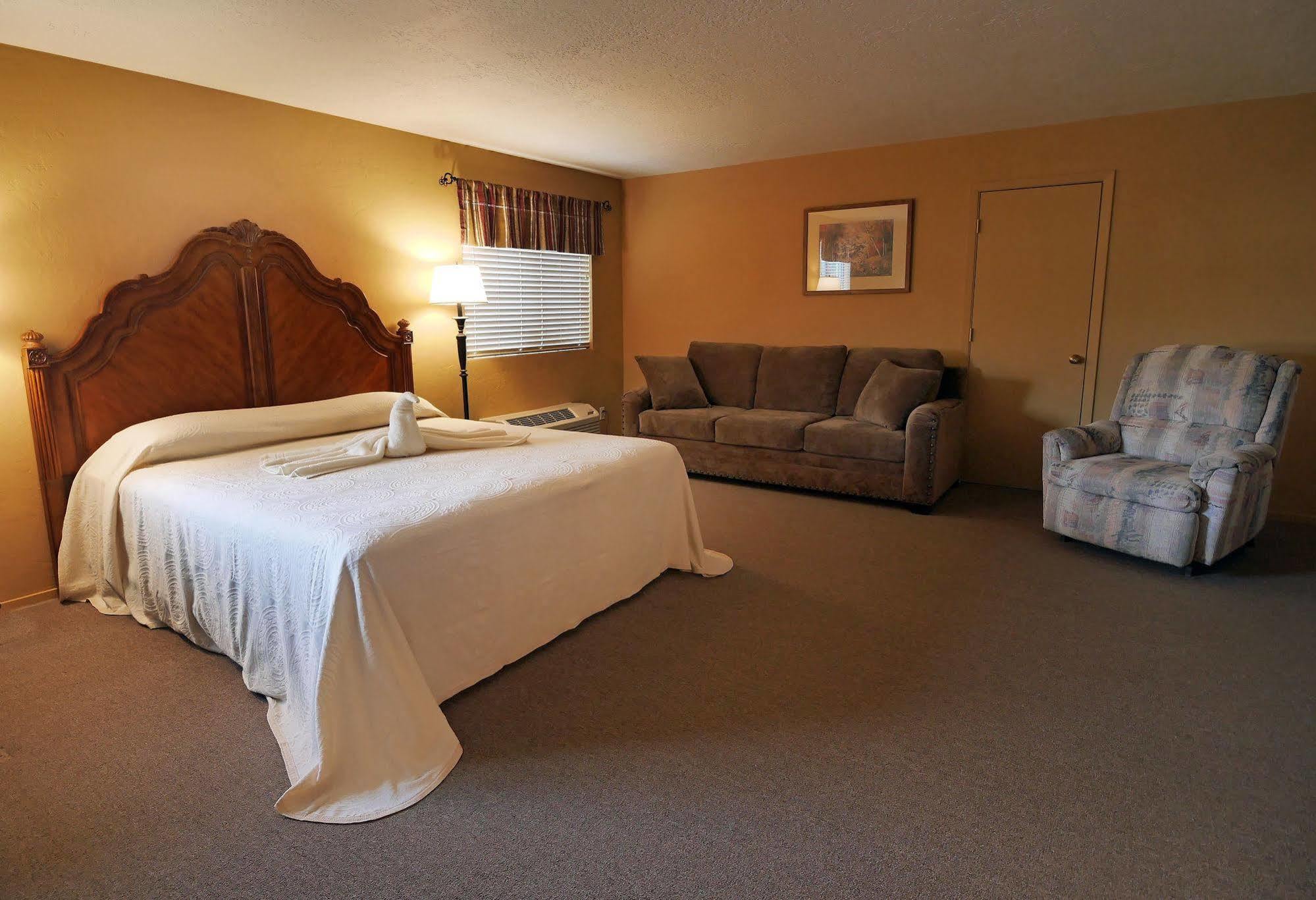 Yerington Inn Екстериор снимка